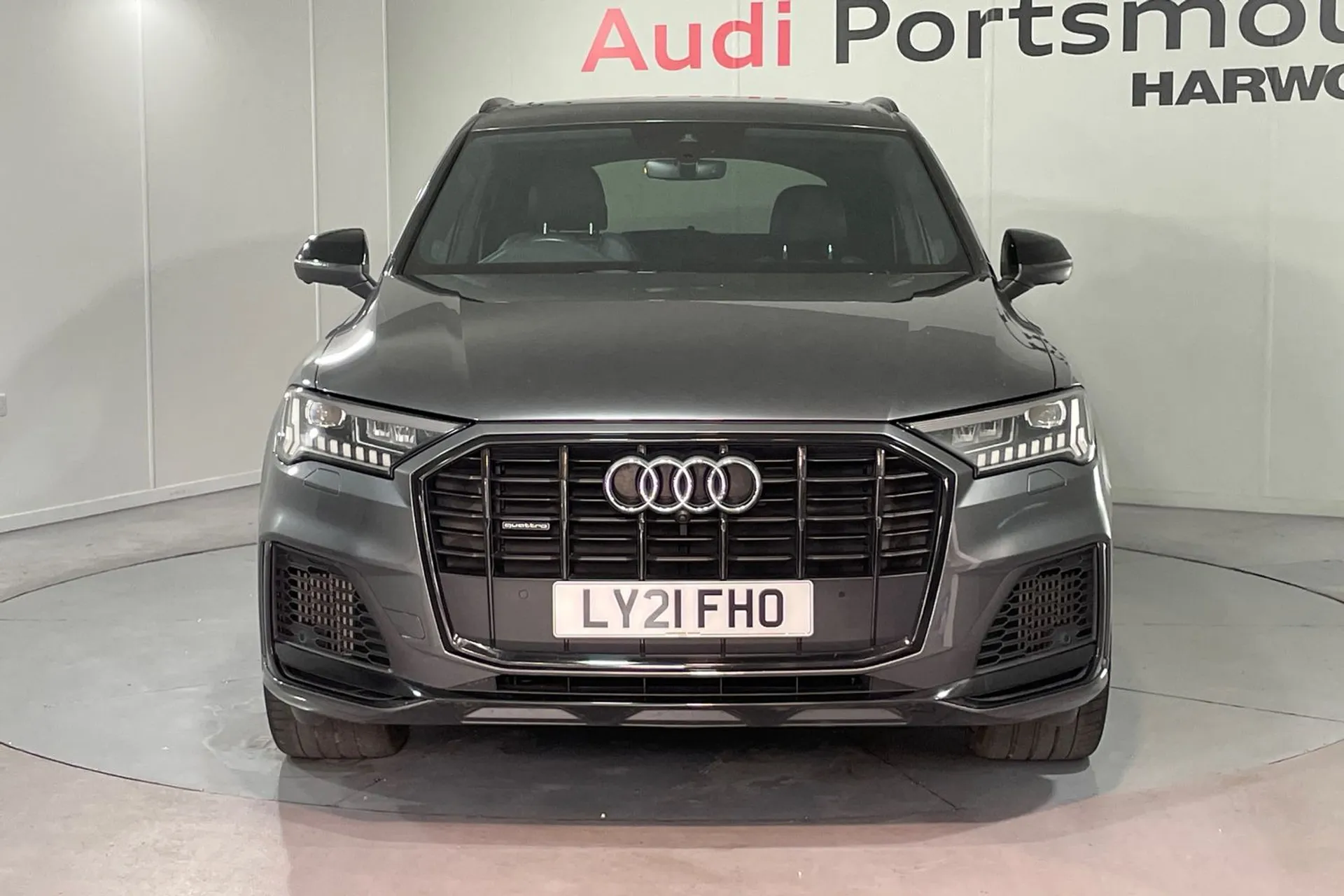 Audi Q7 thumbnail image number 6