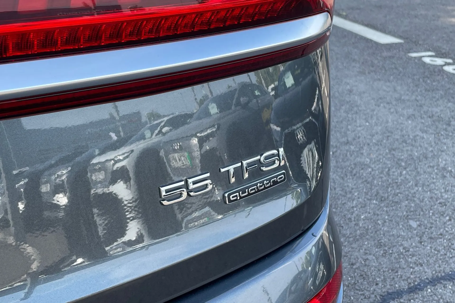 Audi Q7 thumbnail image number 15