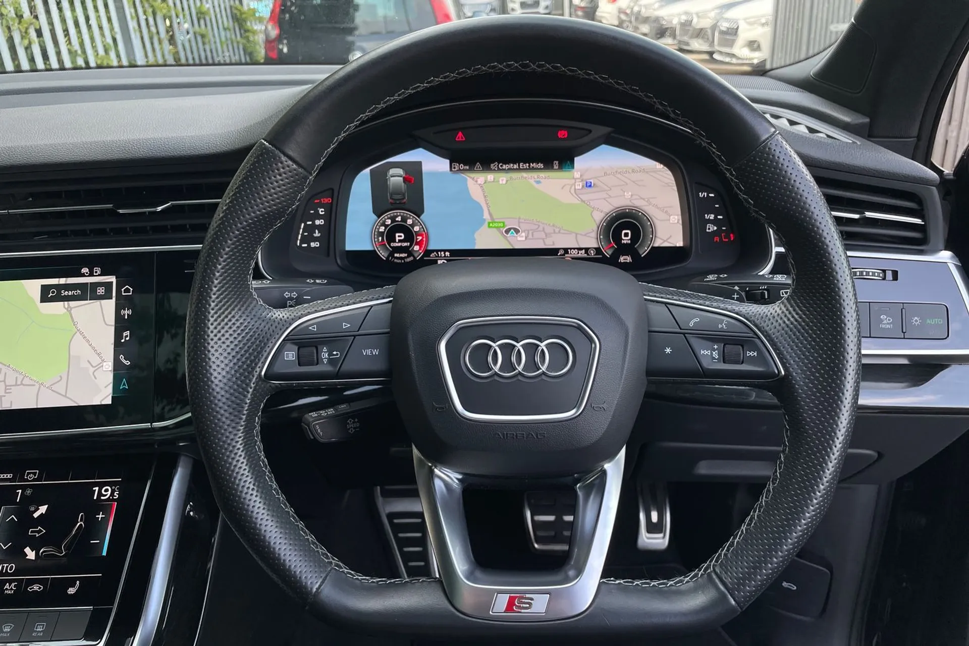 Audi Q7 thumbnail image number 36