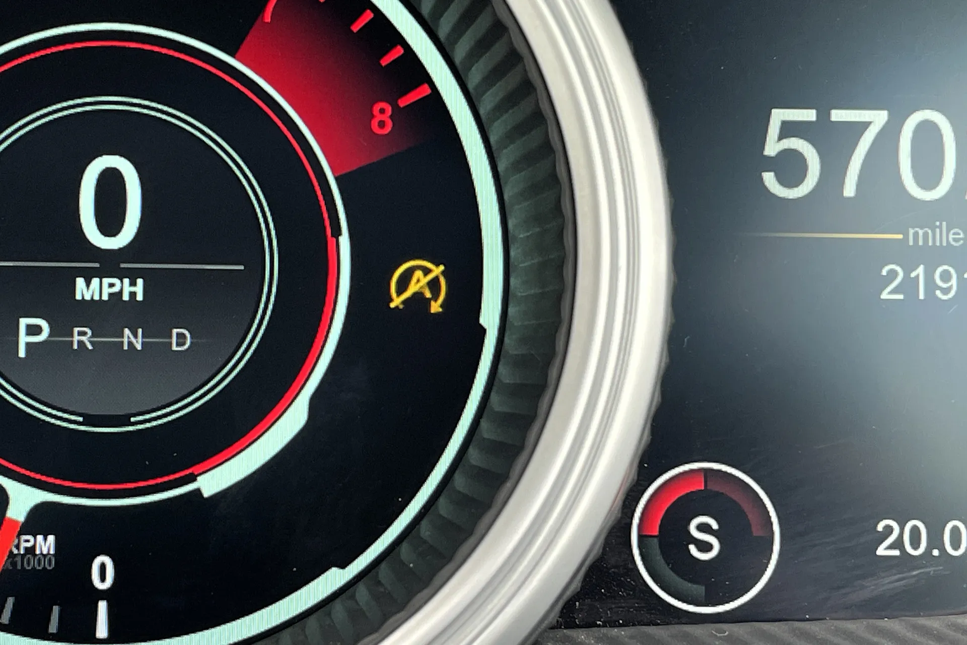 Aston Martin DB11 thumbnail image number 42