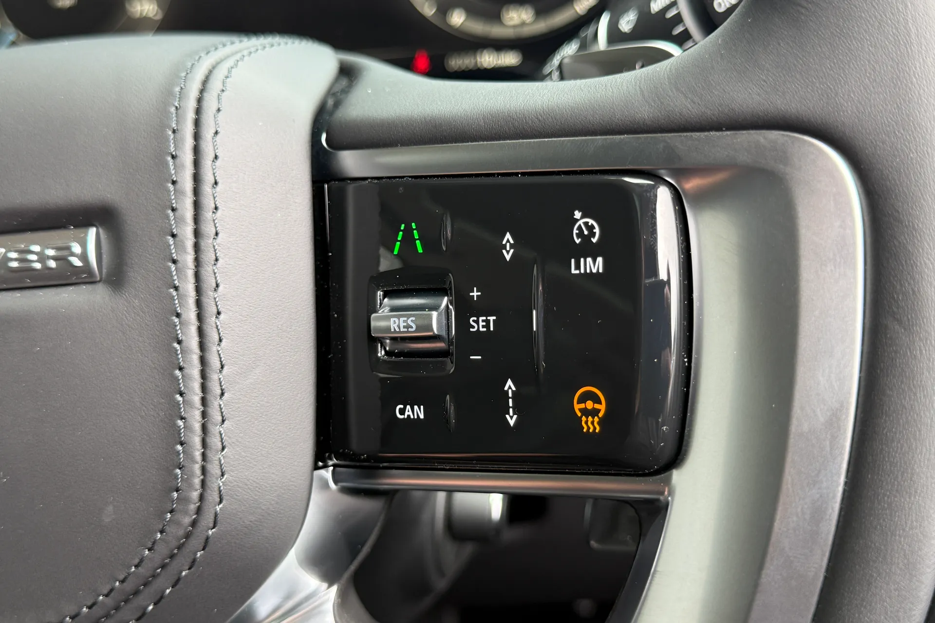 LAND ROVER RANGE ROVER thumbnail image number 48