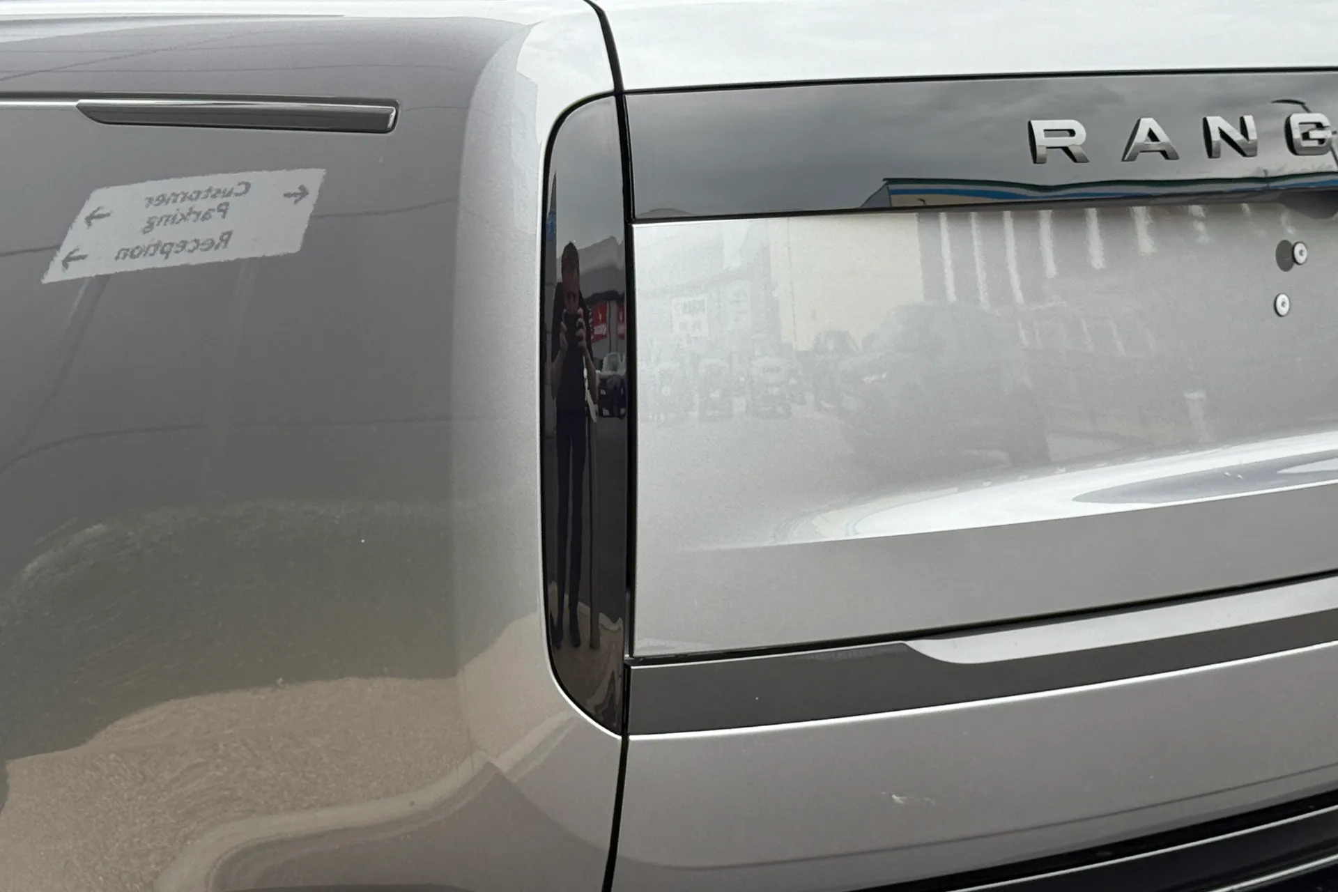 LAND ROVER RANGE ROVER thumbnail image number 52