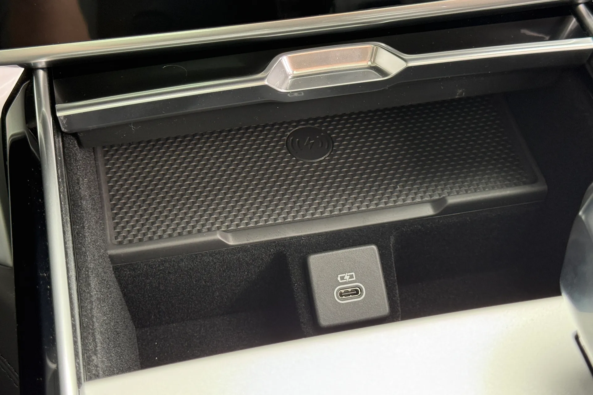 LAND ROVER RANGE ROVER thumbnail image number 76