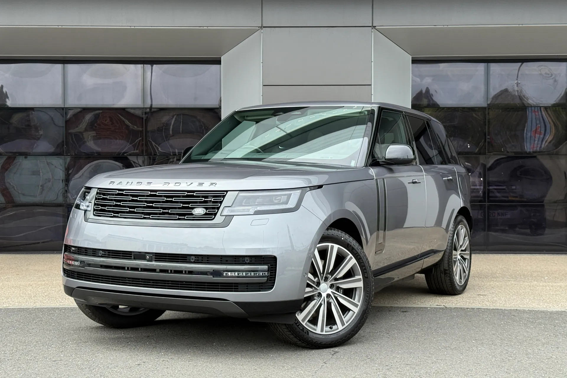LAND ROVER RANGE ROVER thumbnail image number 7