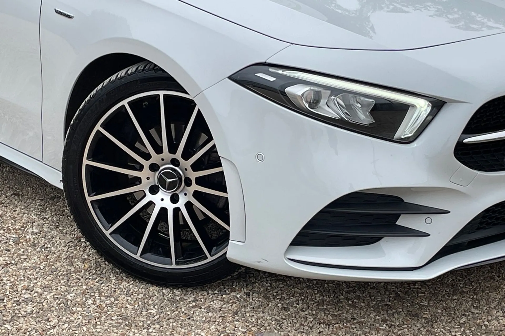 MERCEDES-BENZ A CLASS thumbnail image number 7