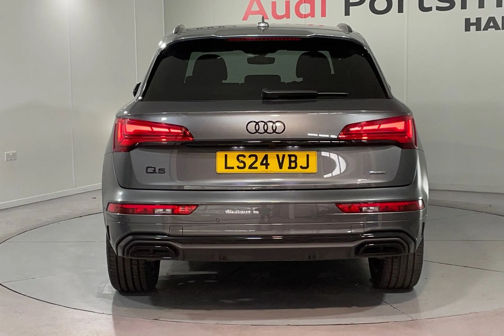 Audi Q5 thumbnail image number 8