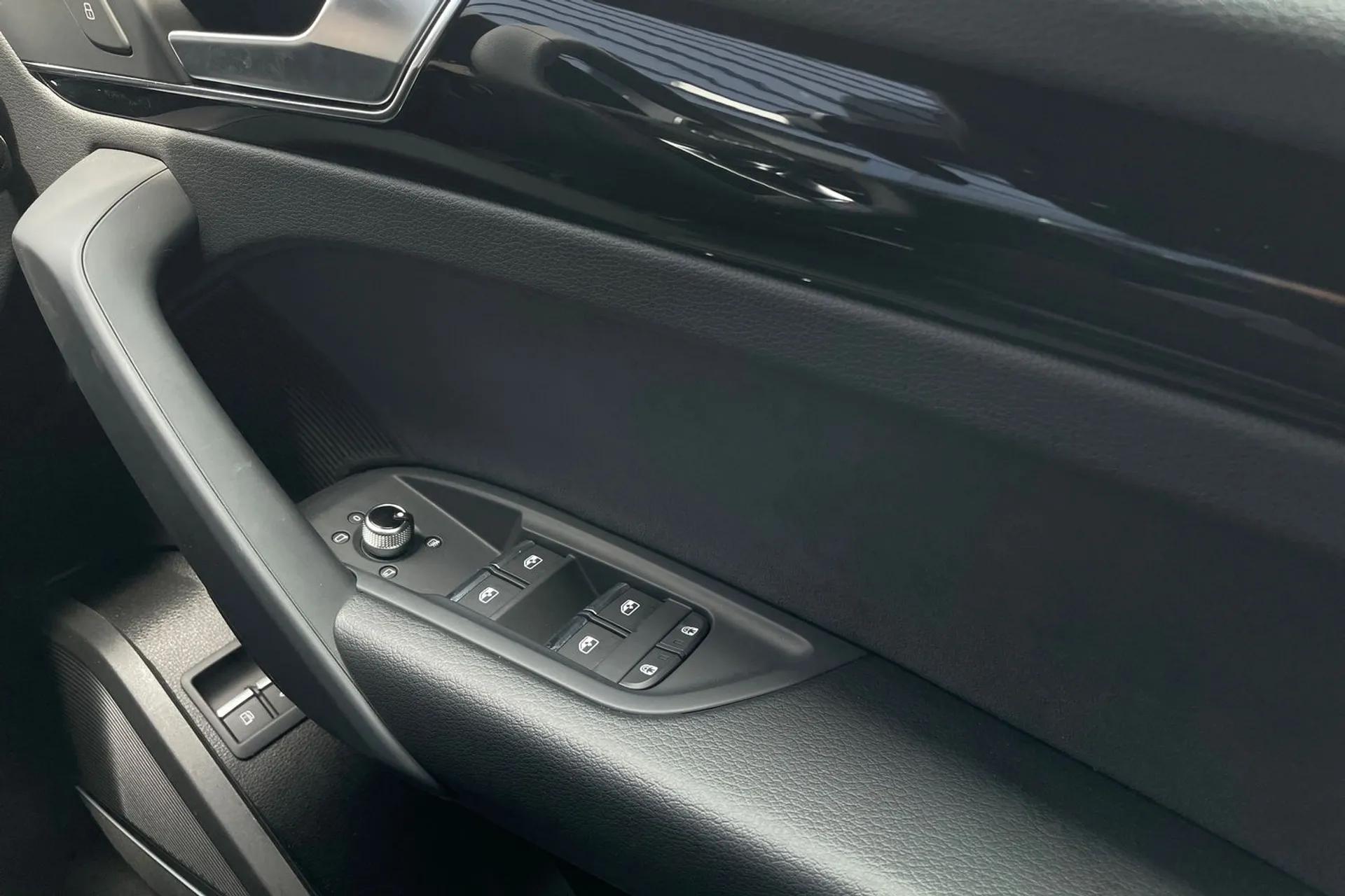 Audi Q5 thumbnail image number 41