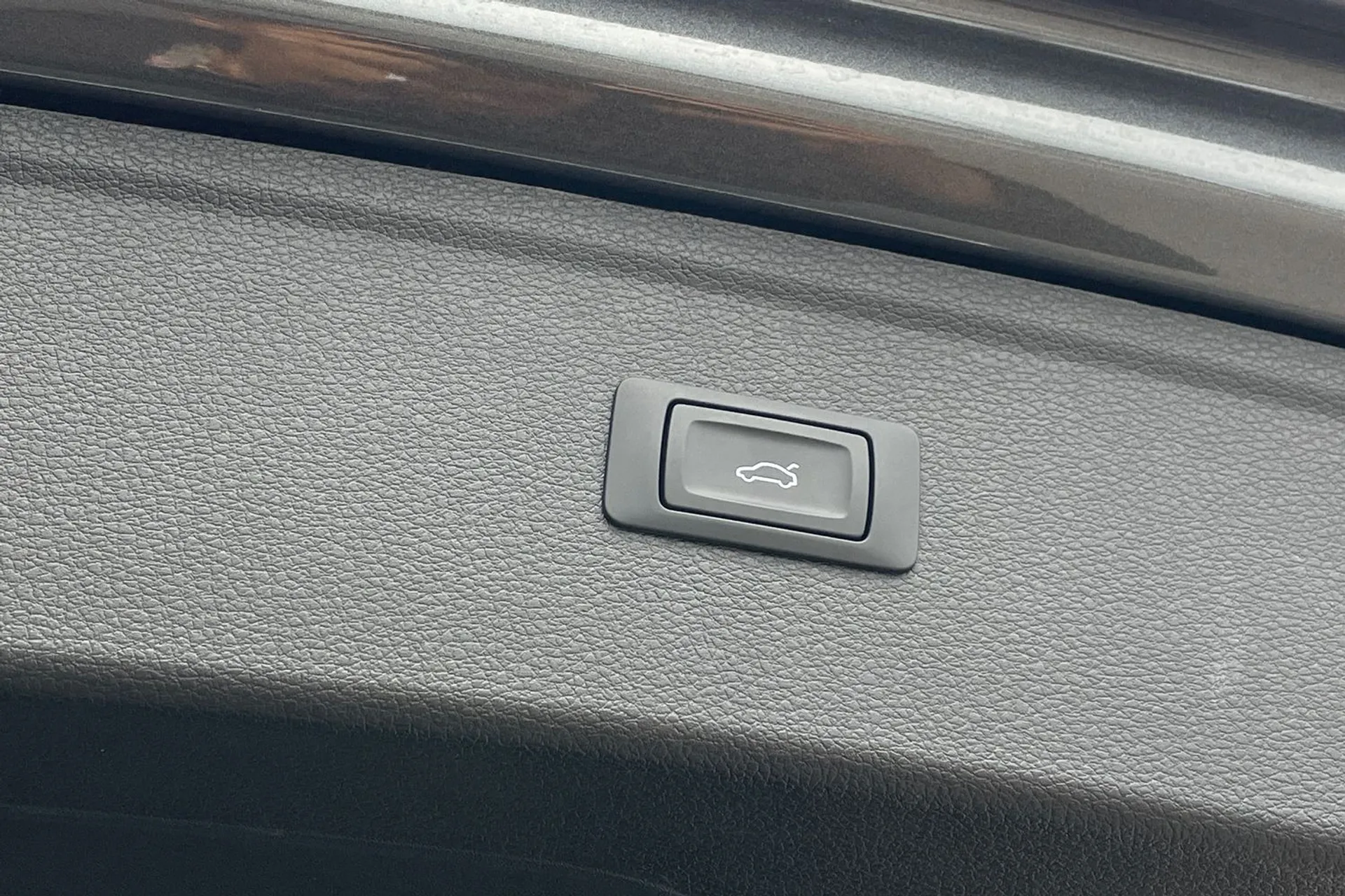 Audi Q5 thumbnail image number 20