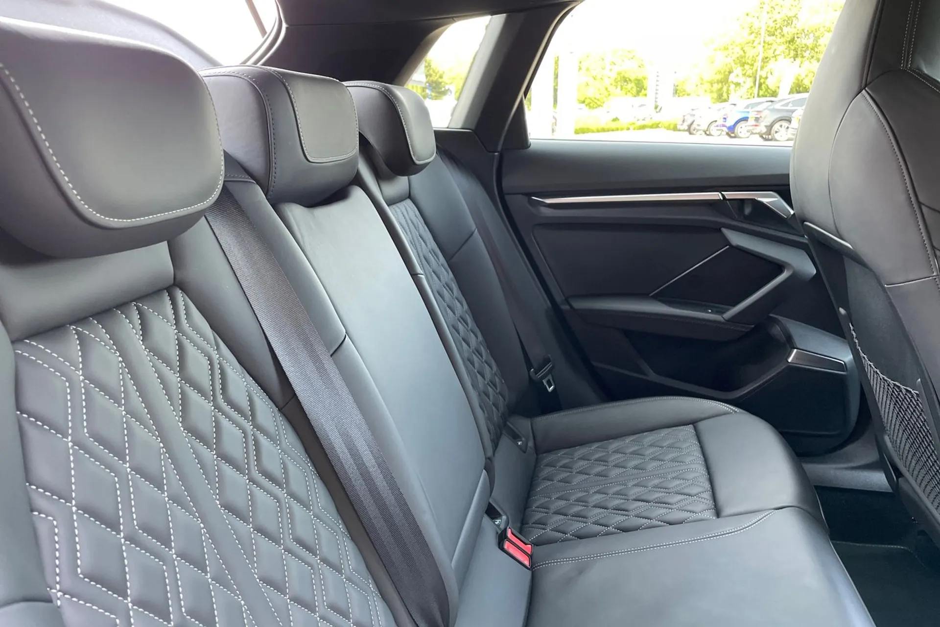 Audi A3 thumbnail image number 21