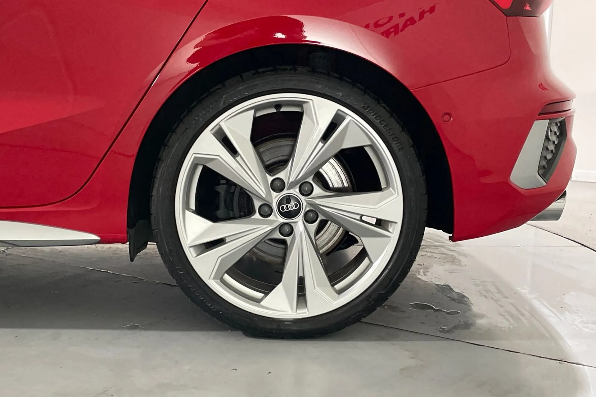 Audi A3 thumbnail image number 12