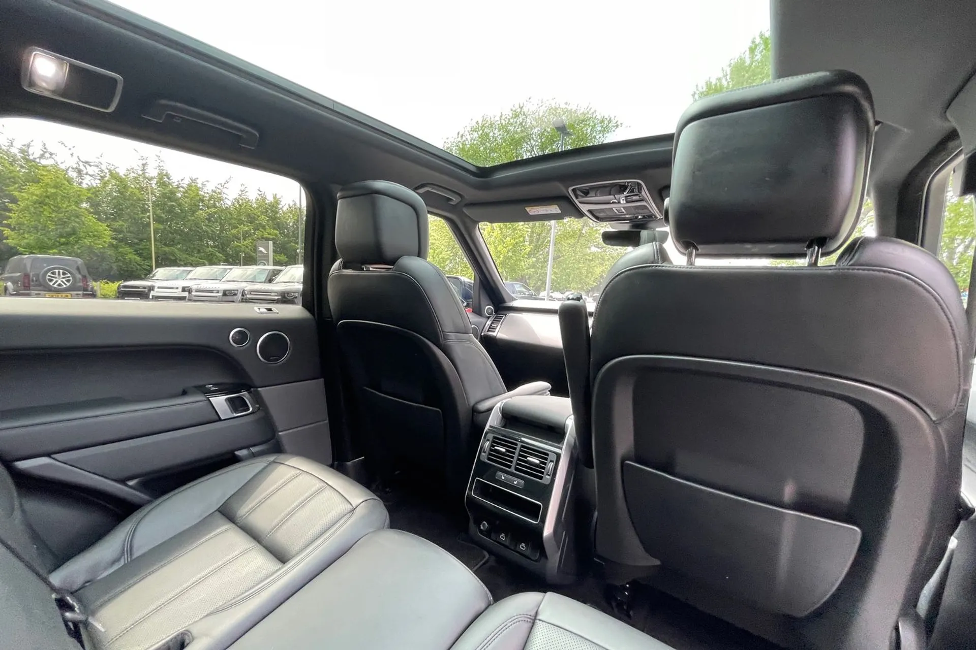 LAND ROVER RANGE ROVER SPORT thumbnail image number 49