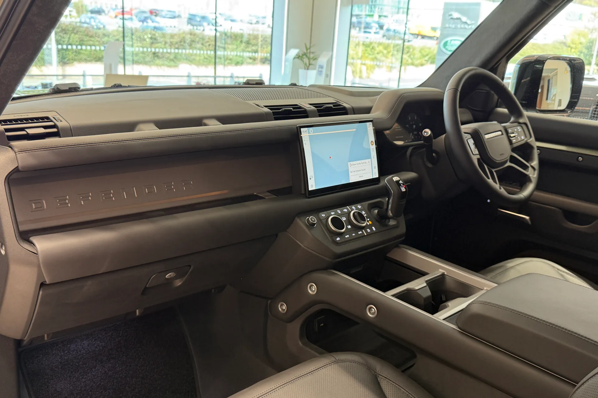 LAND ROVER Defender 90 thumbnail image number 57