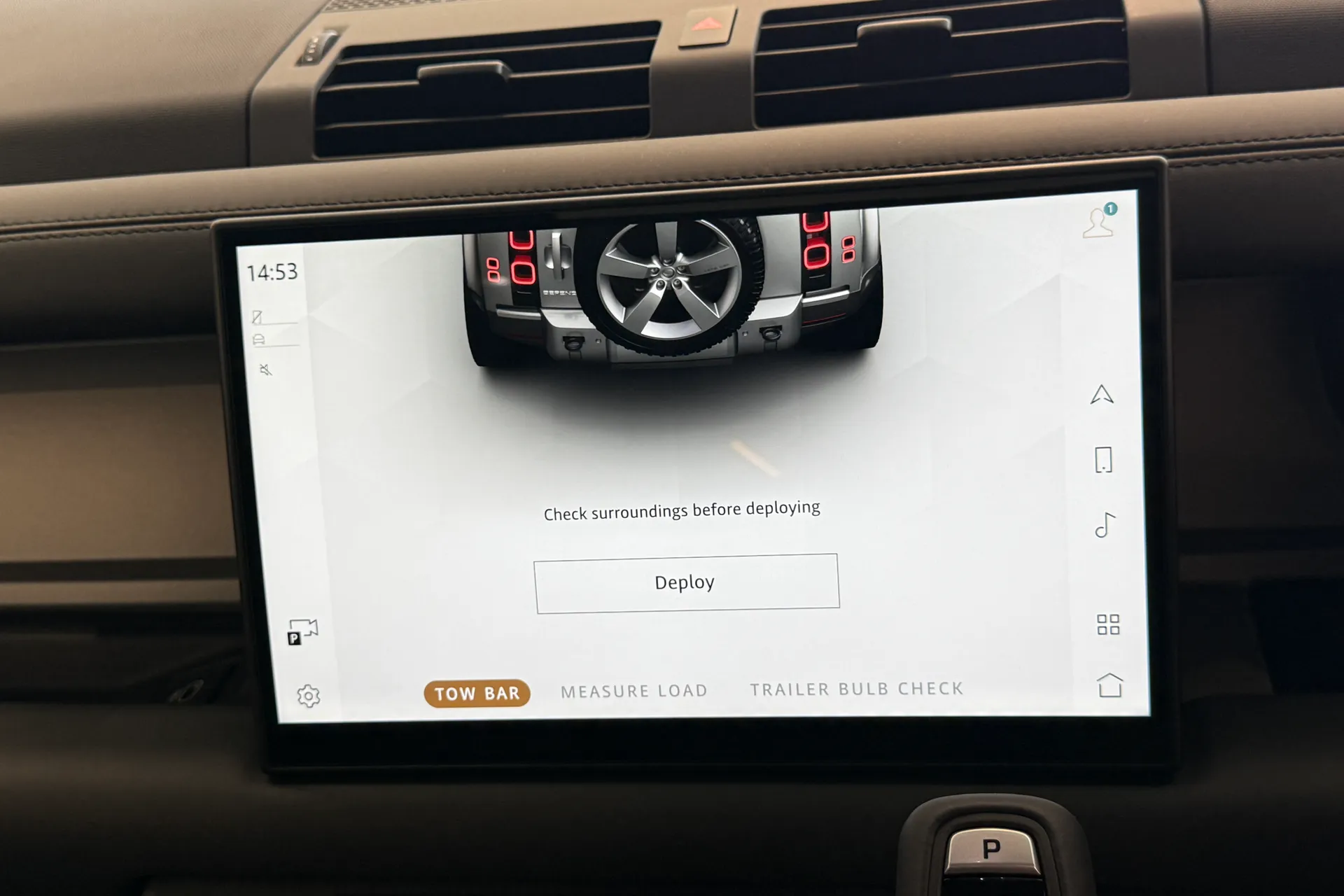 LAND ROVER Defender 90 thumbnail image number 50