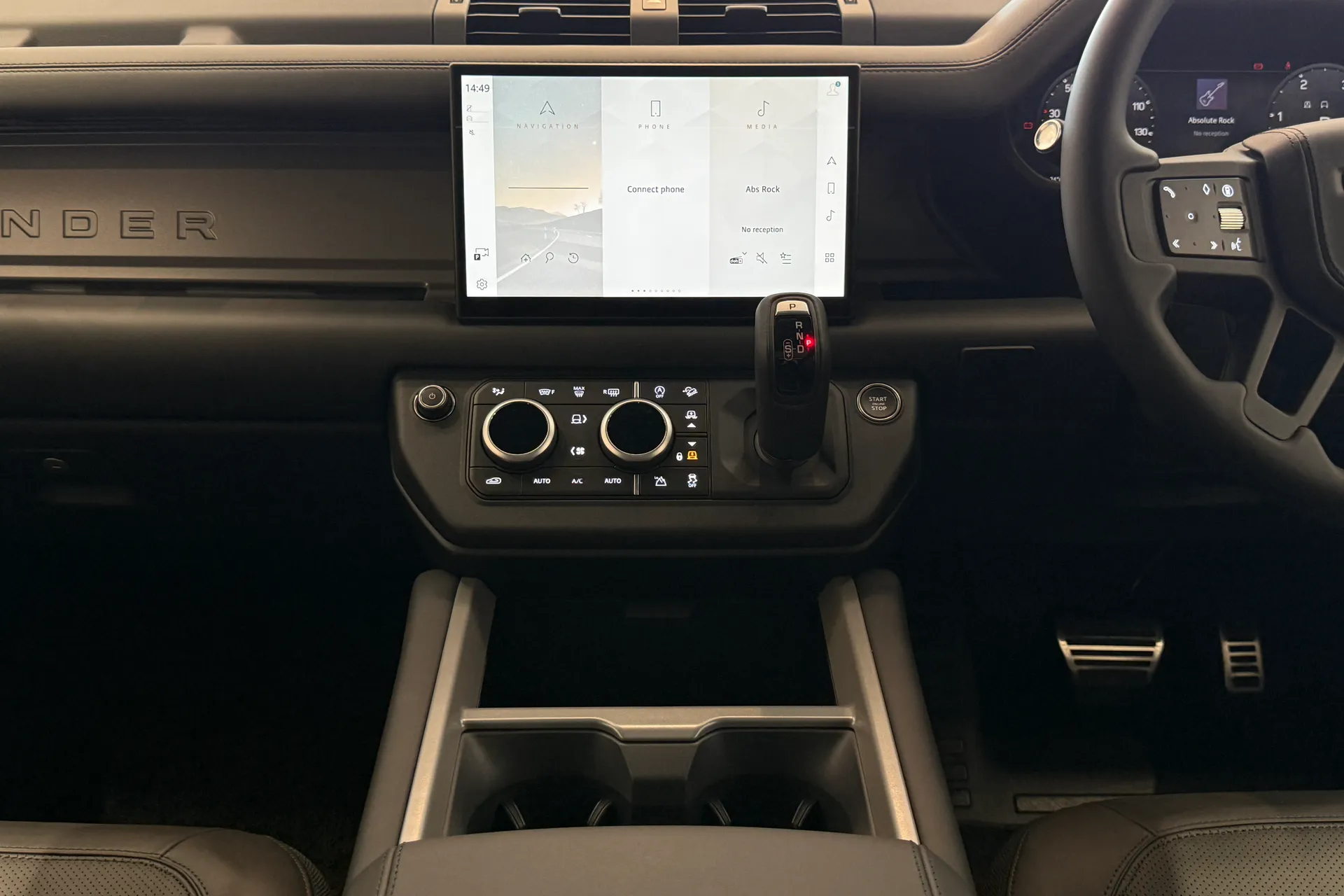 LAND ROVER Defender 90 thumbnail image number 37