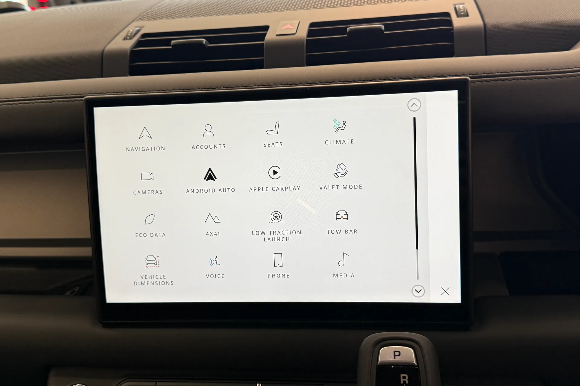 LAND ROVER Defender 90 thumbnail image number 67