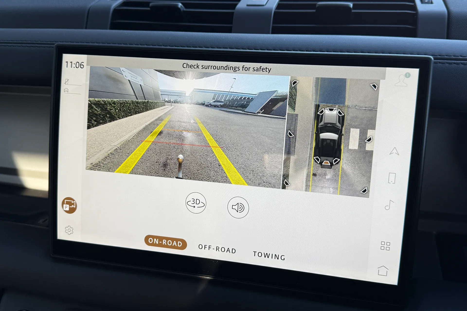 LAND ROVER DEFENDER thumbnail image number 4