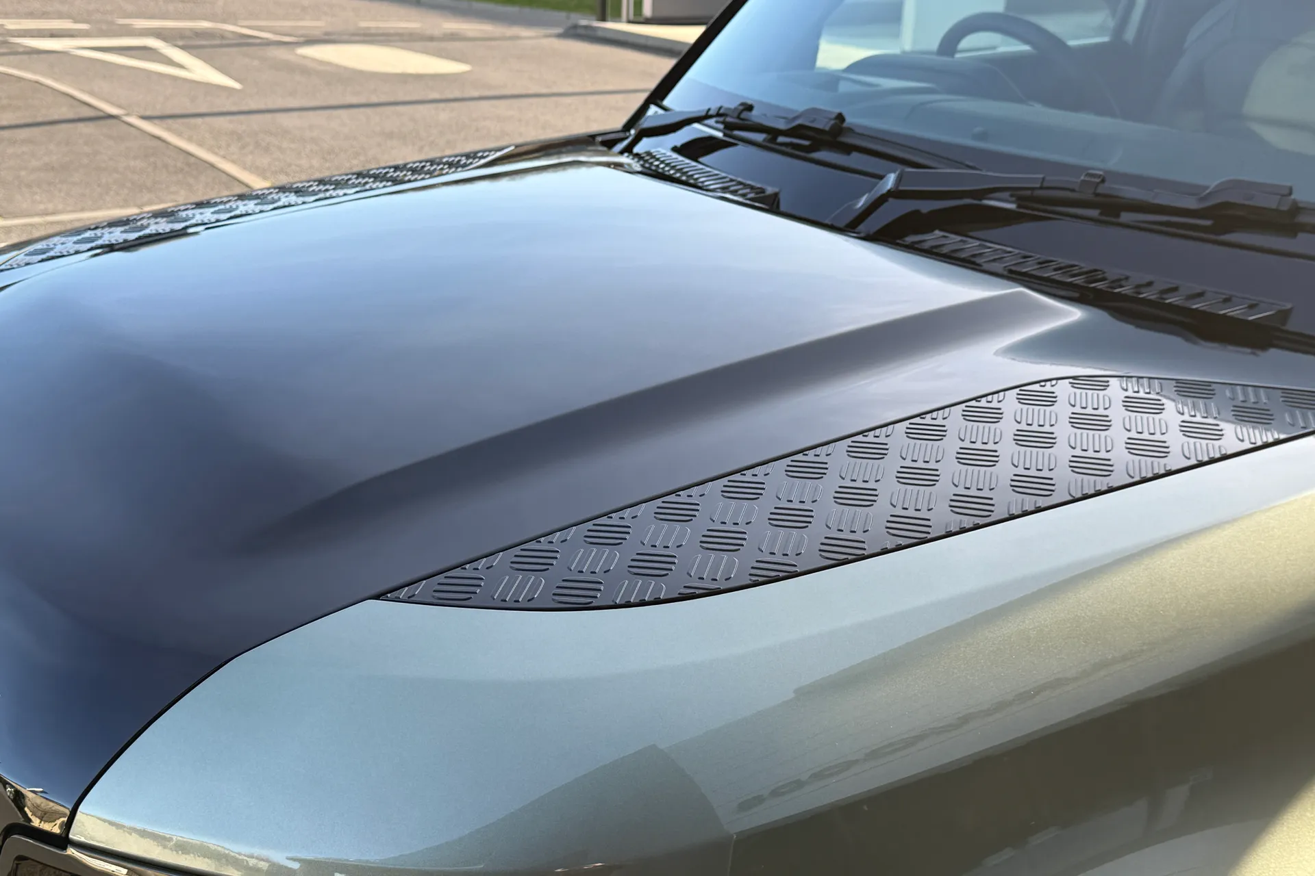 LAND ROVER DEFENDER thumbnail image number 25