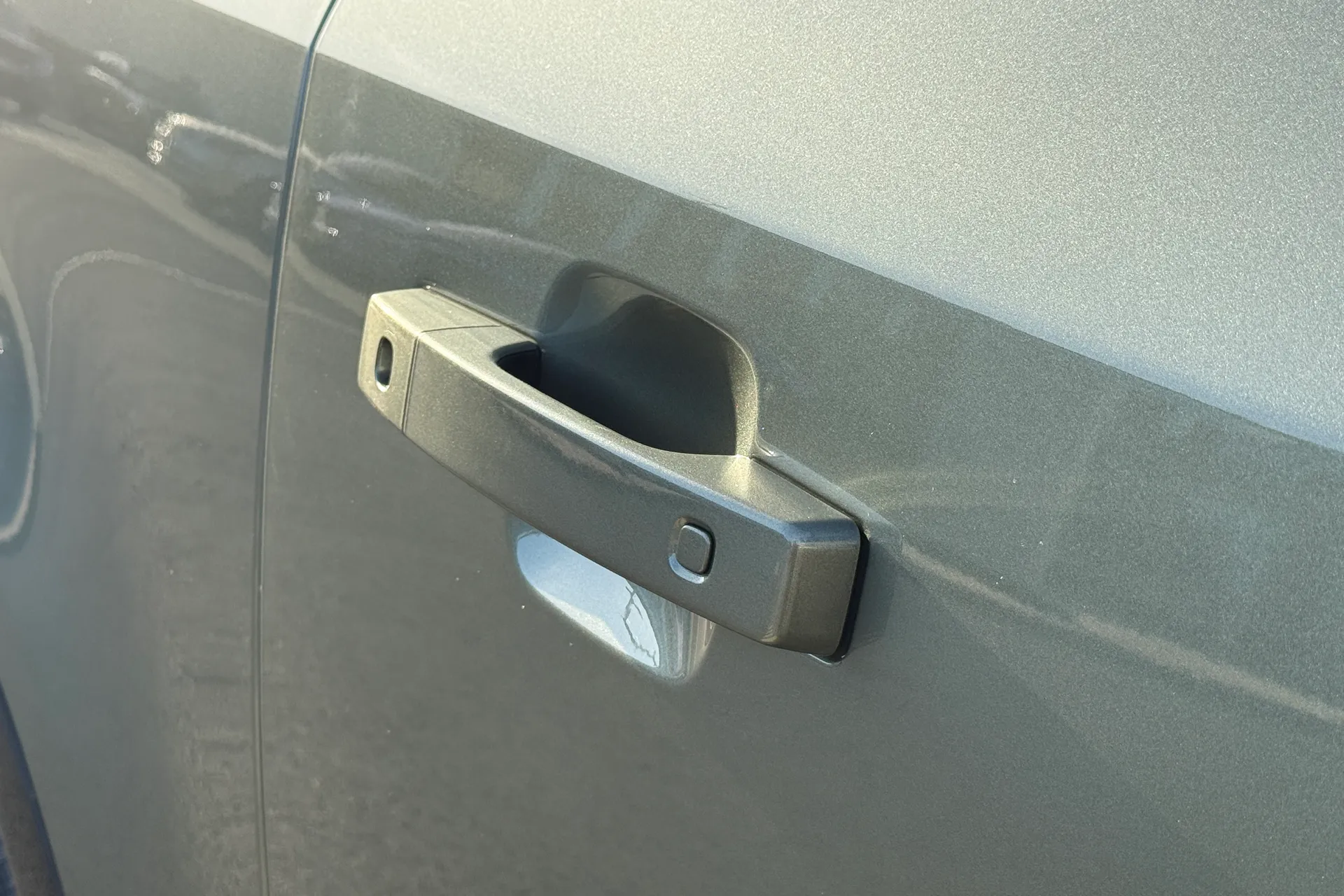 LAND ROVER DEFENDER thumbnail image number 29