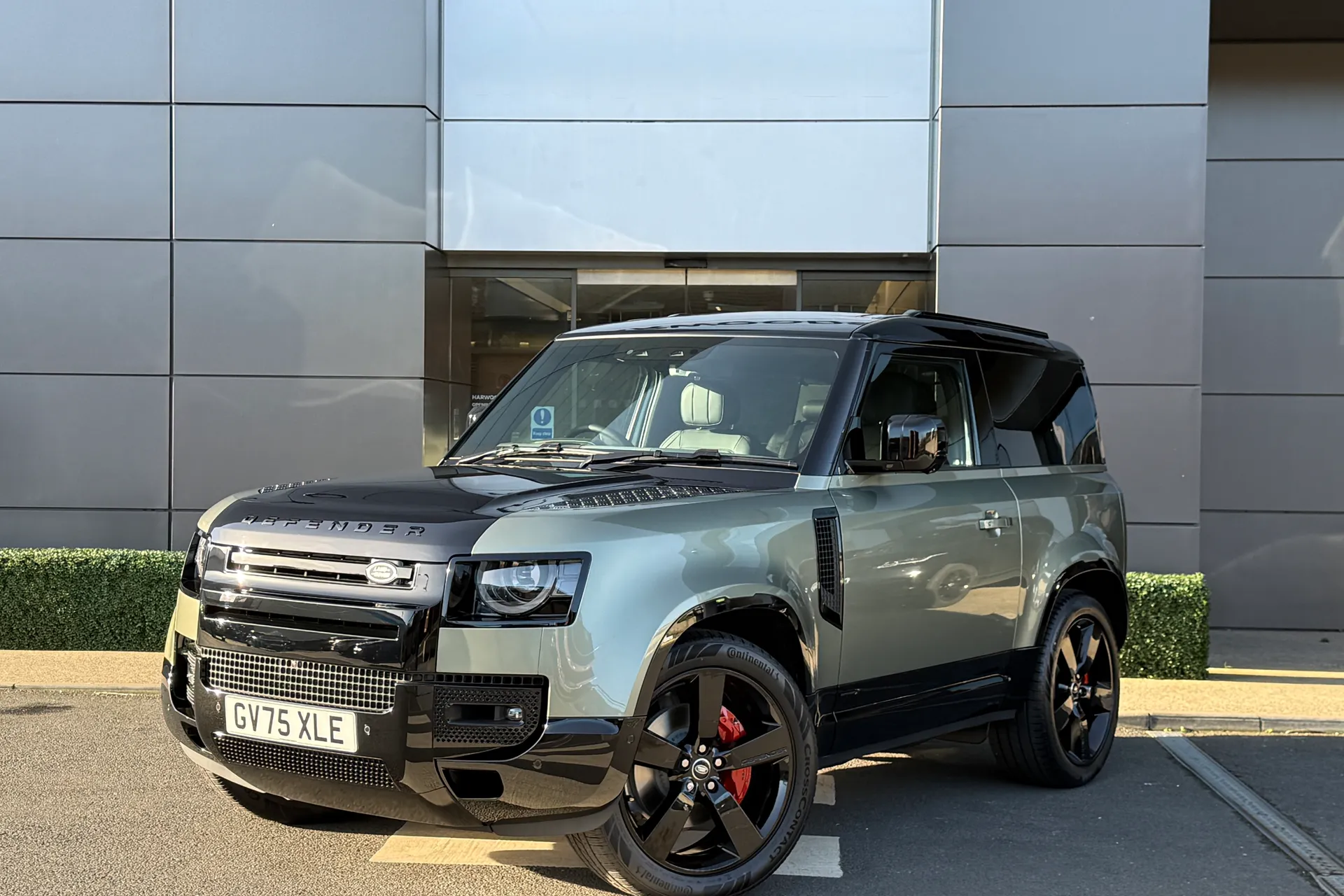 LAND ROVER DEFENDER thumbnail image number 7