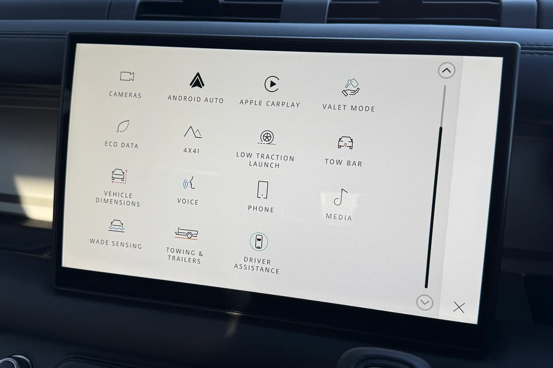 LAND ROVER DEFENDER thumbnail image number 42