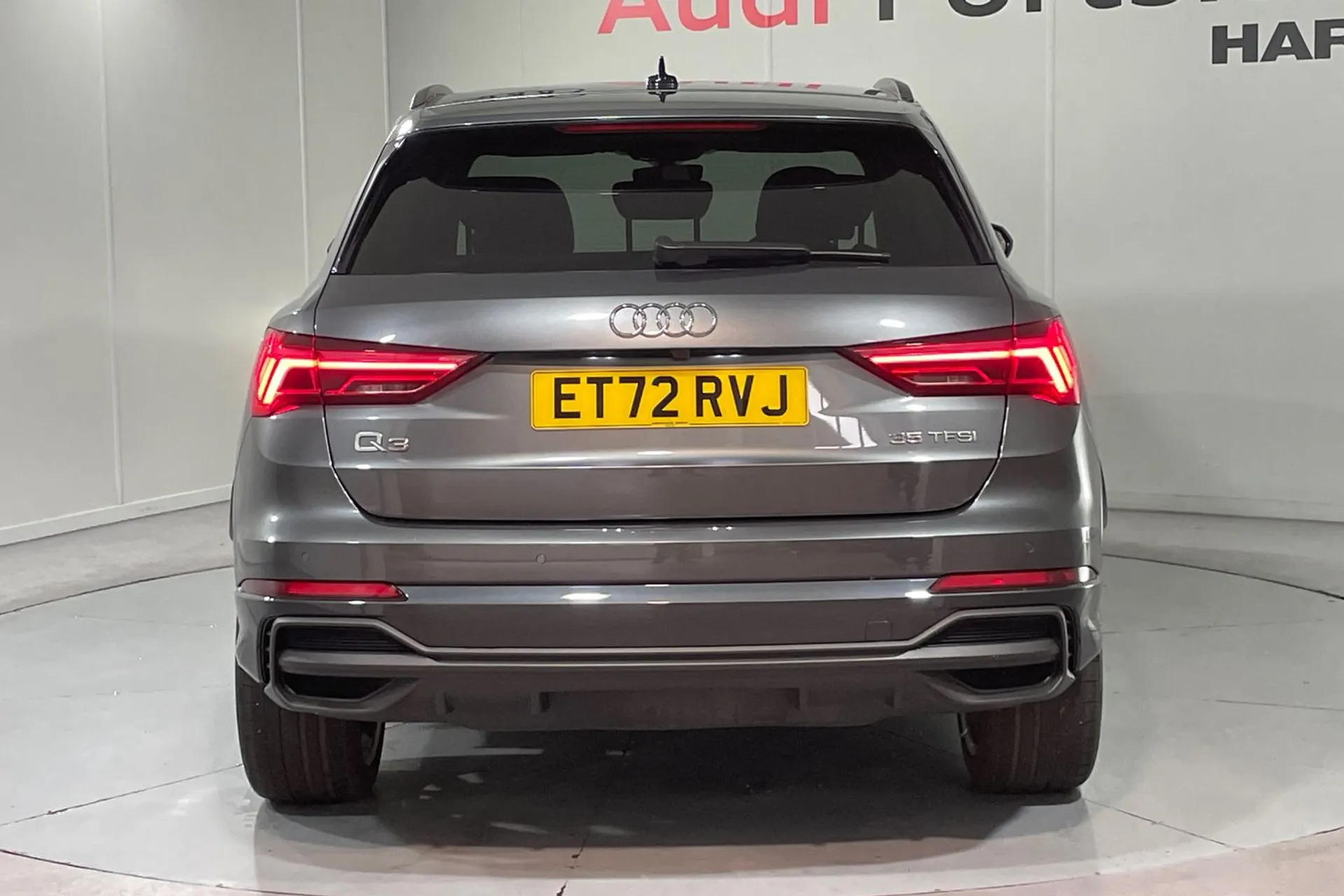 Audi Q3 thumbnail image number 7