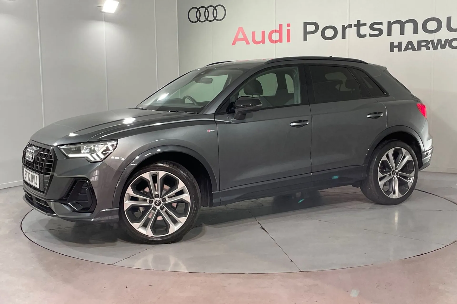 Audi Q3 thumbnail image number 5