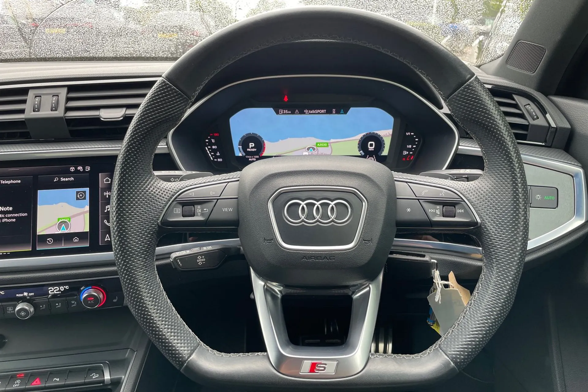 Audi Q3 thumbnail image number 39
