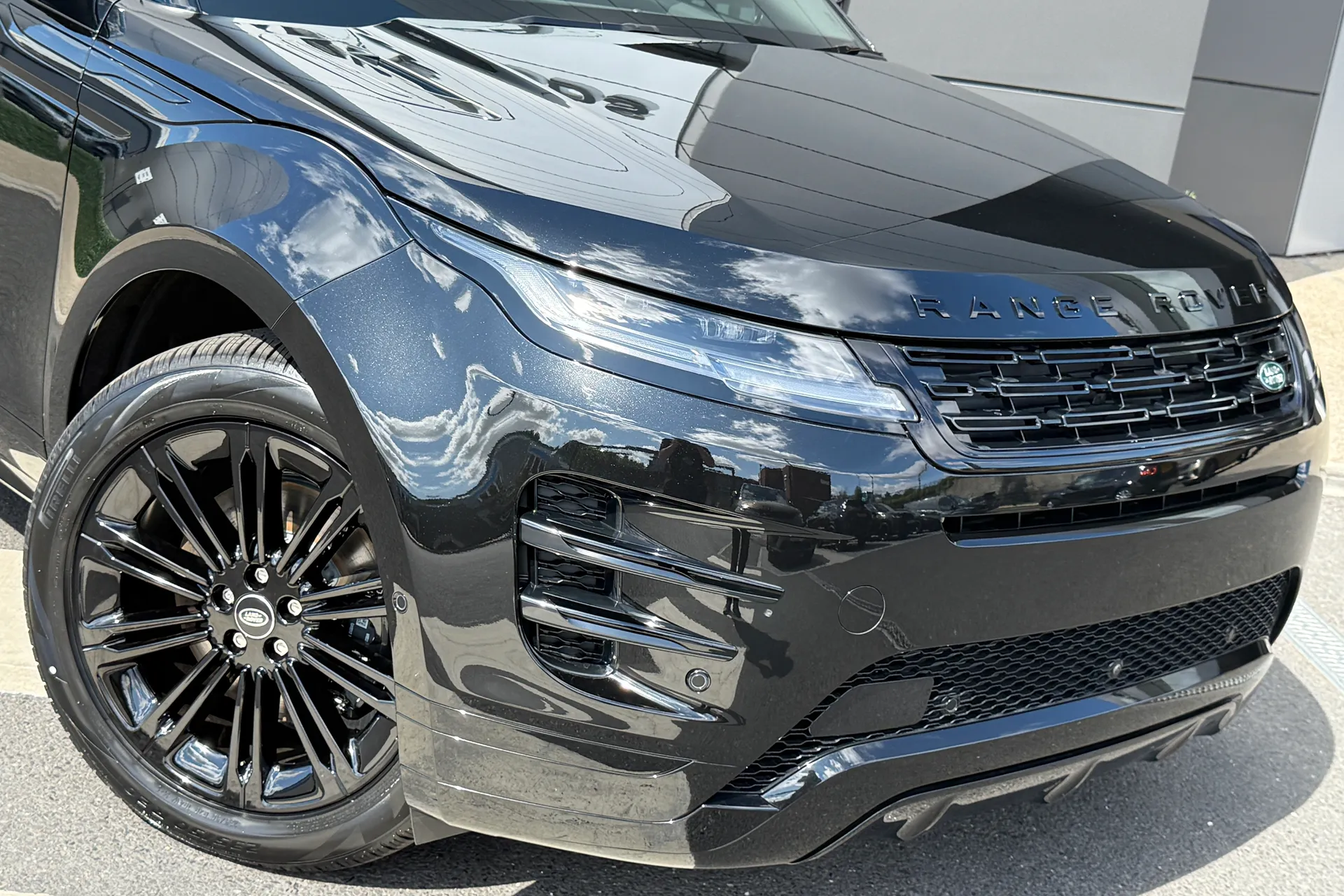 LAND ROVER RANGE ROVER EVOQUE thumbnail image number 27