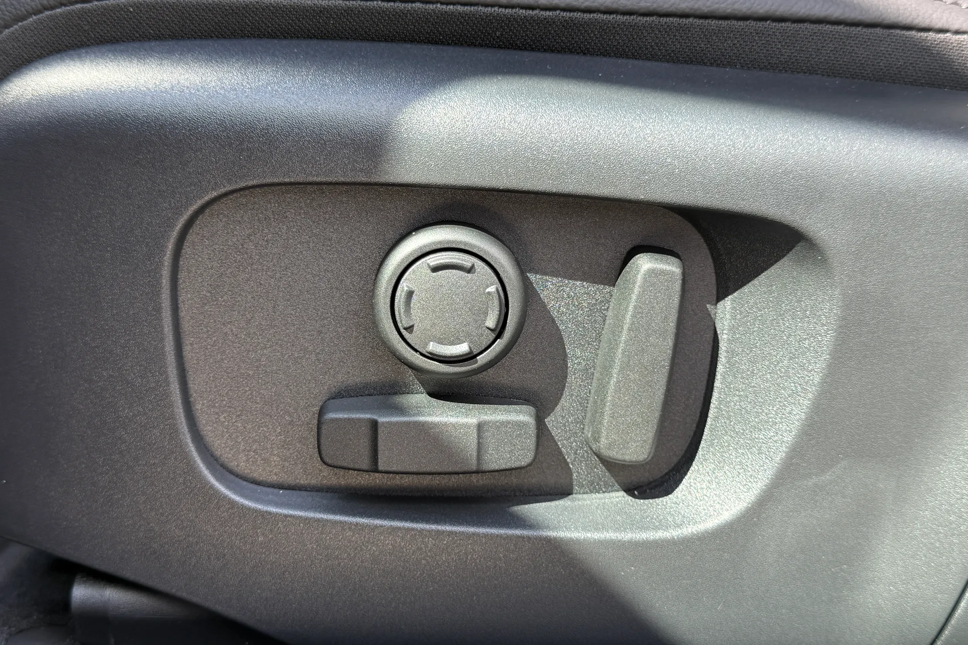 LAND ROVER RANGE ROVER EVOQUE thumbnail image number 57