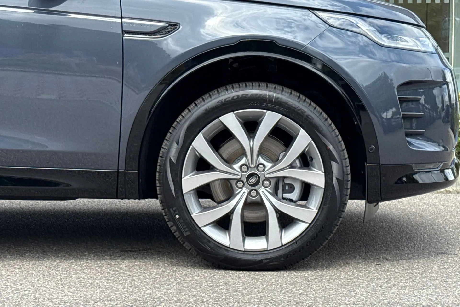 LAND ROVER DISCOVERY SPORT thumbnail image number 19