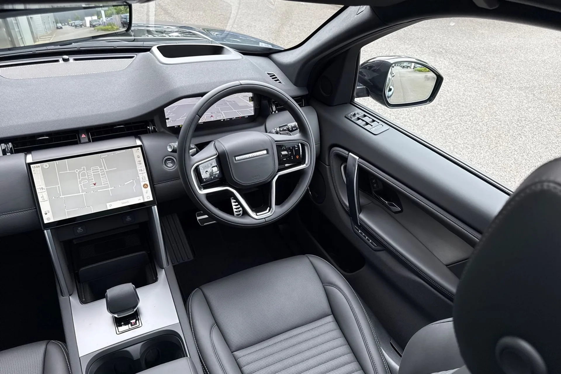 LAND ROVER DISCOVERY SPORT thumbnail image number 31