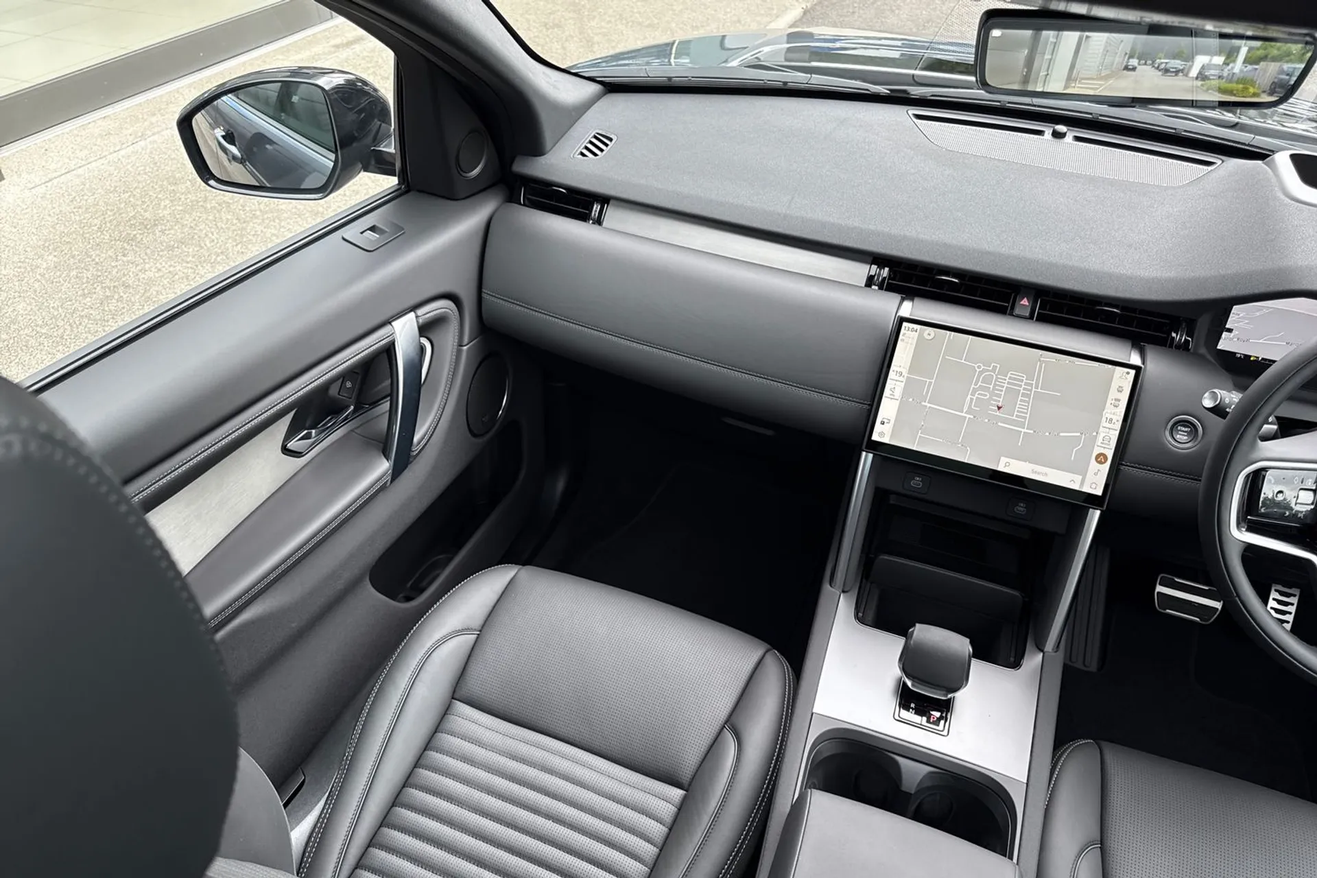 LAND ROVER DISCOVERY SPORT thumbnail image number 25