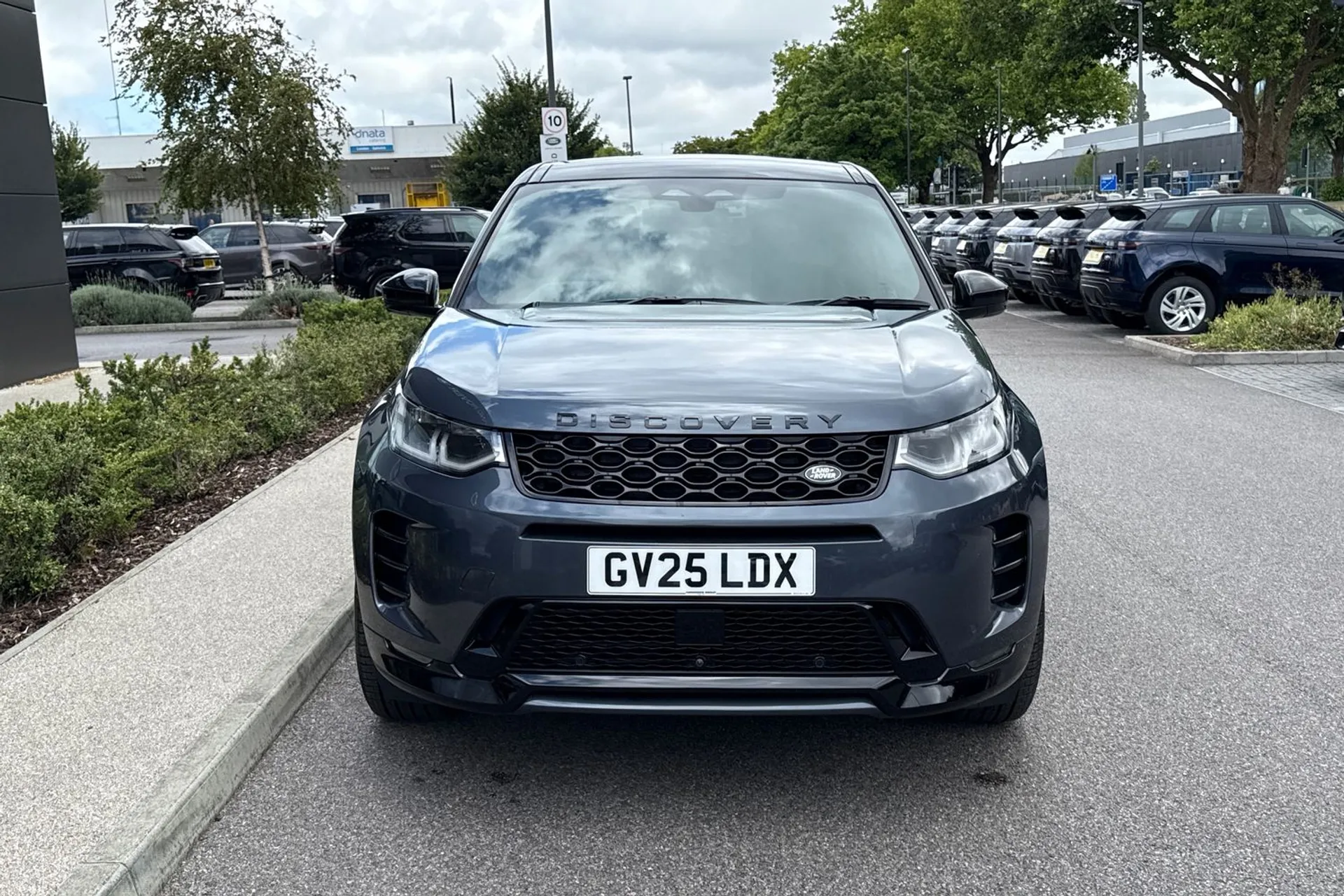 LAND ROVER DISCOVERY SPORT thumbnail image number 13