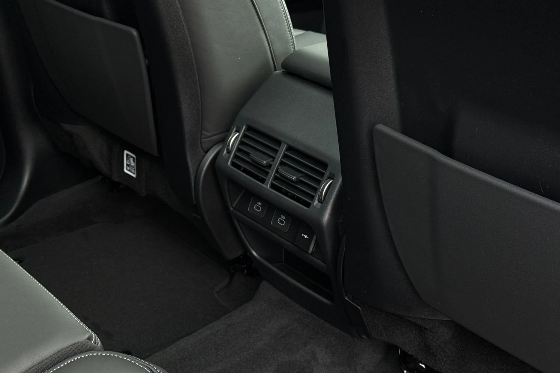 LAND ROVER DISCOVERY SPORT thumbnail image number 41