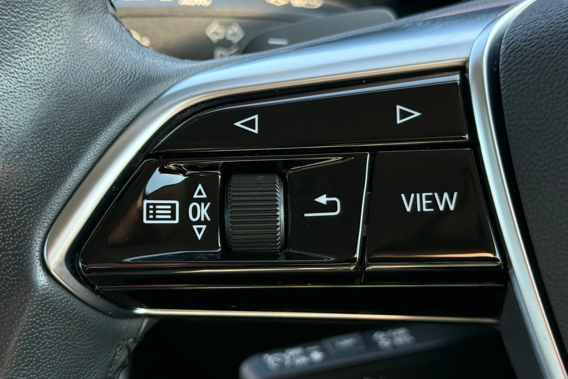 Audi A6 thumbnail image number 20