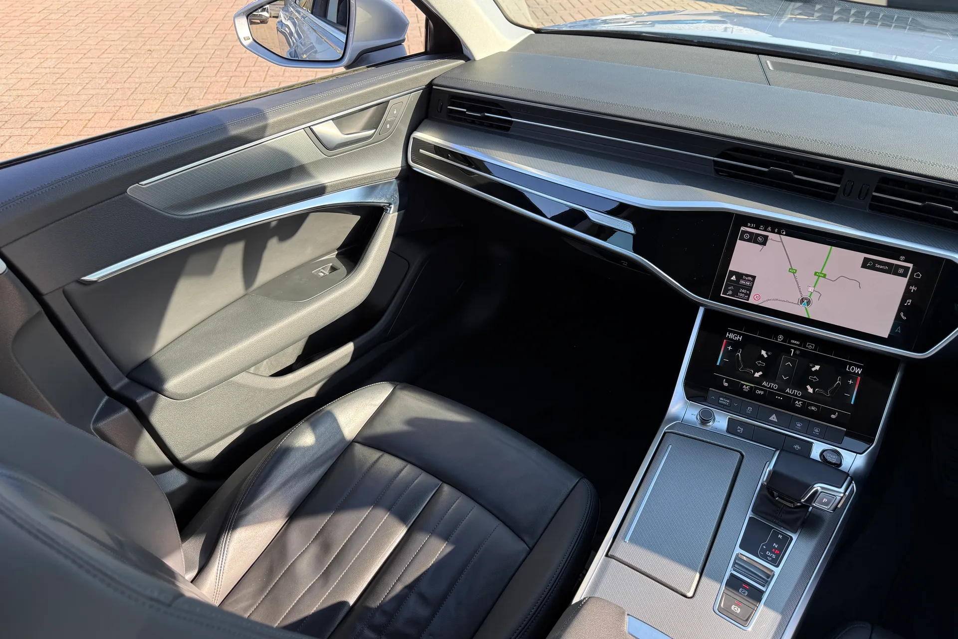 Audi A6 thumbnail image number 38