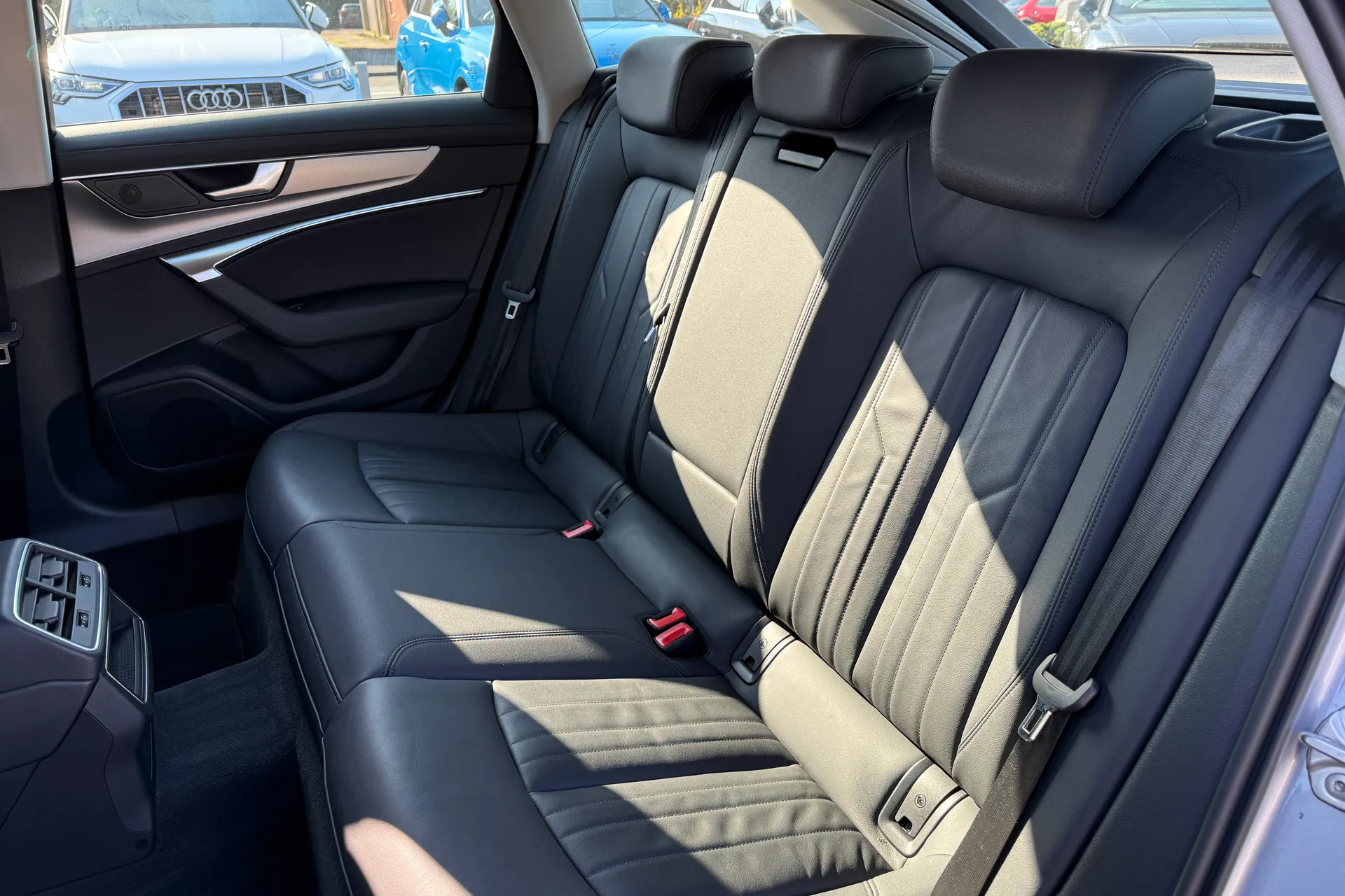 Audi A6 thumbnail image number 42