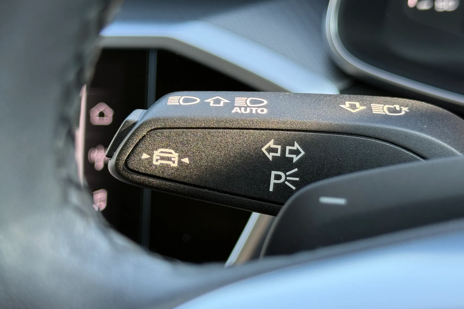 Audi A6 thumbnail image number 17