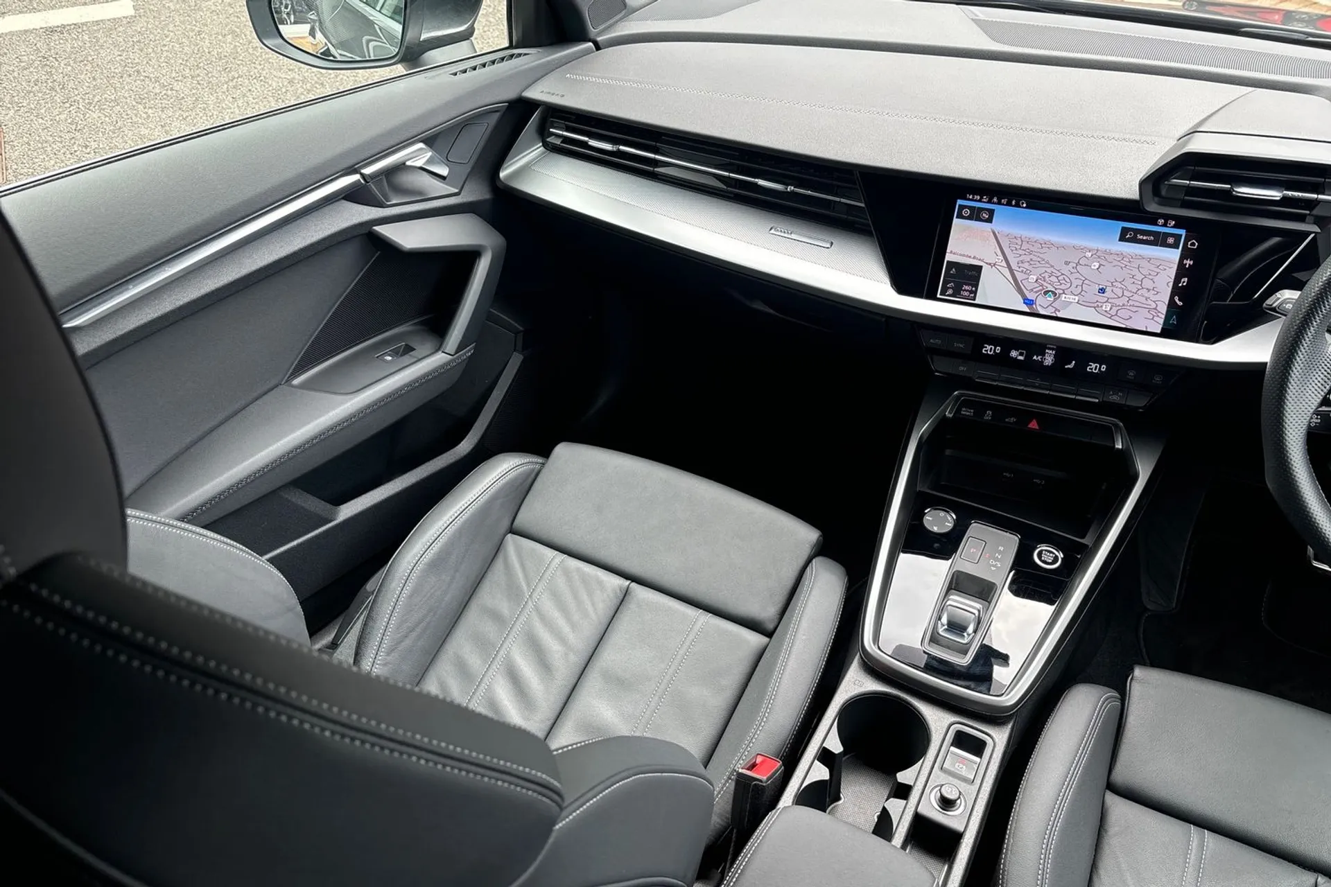 Audi A3 thumbnail image number 33