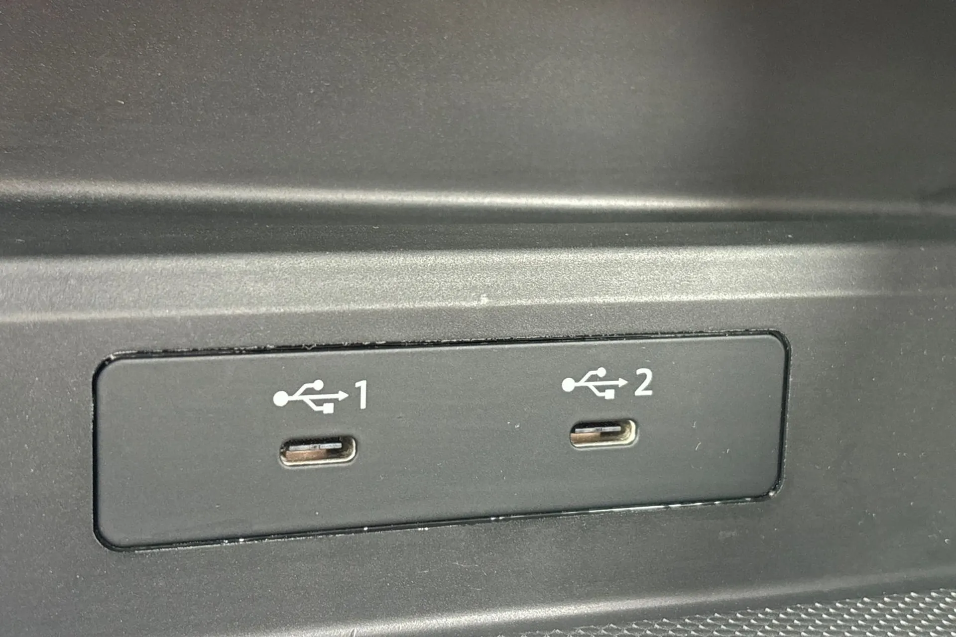 Audi A3 thumbnail image number 44
