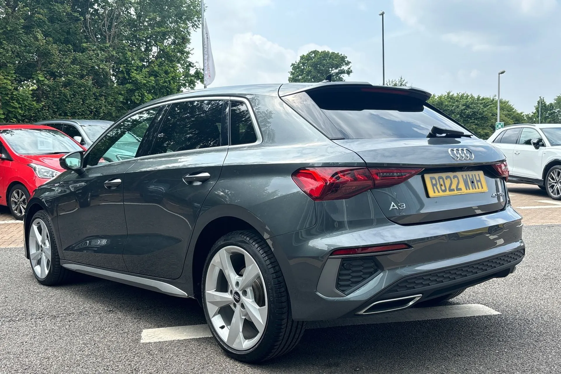 Audi A3 thumbnail image number 9
