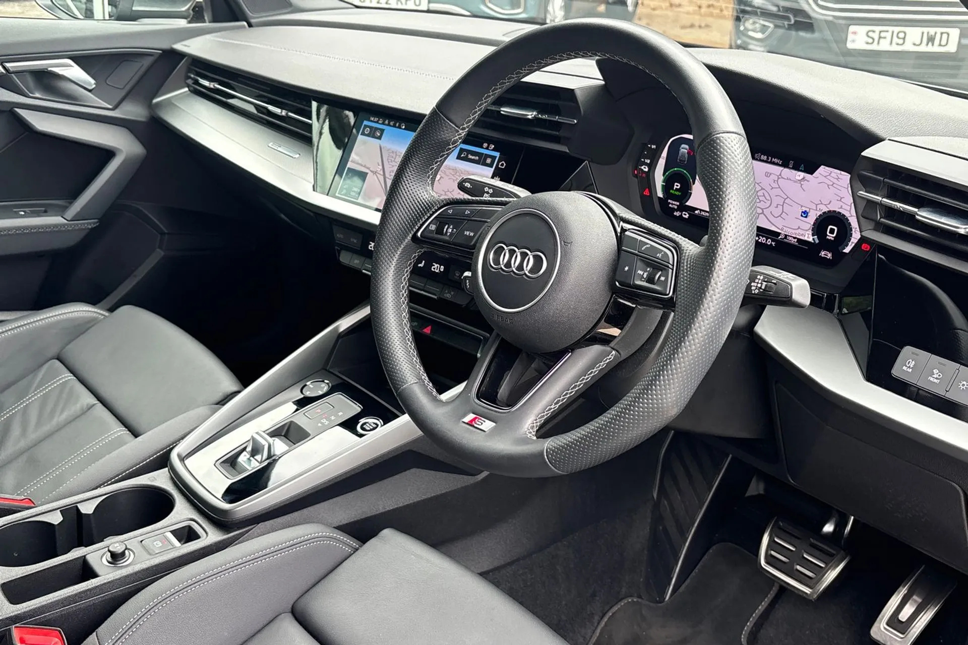 Audi A3 thumbnail image number 26