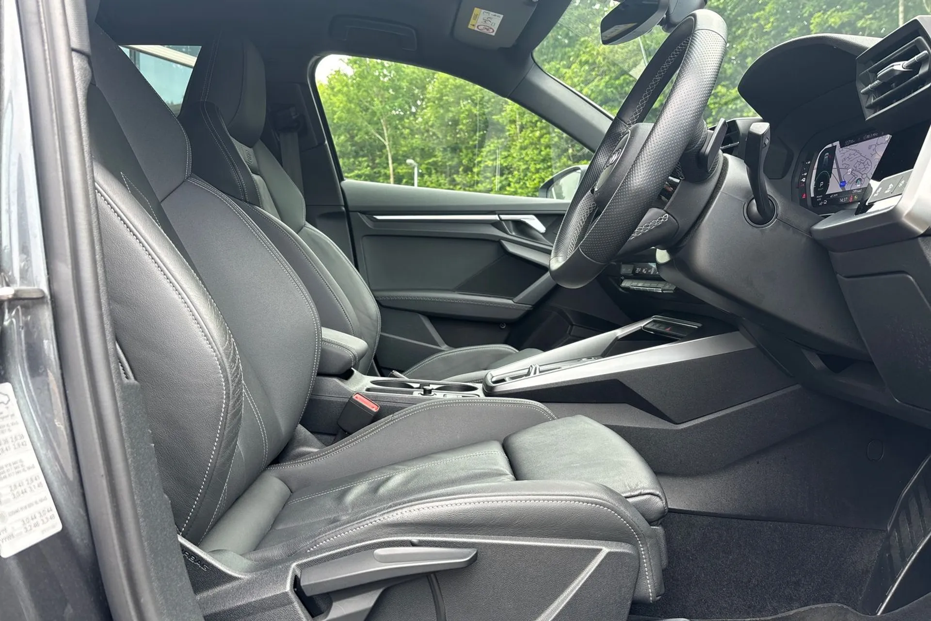 Audi A3 thumbnail image number 25