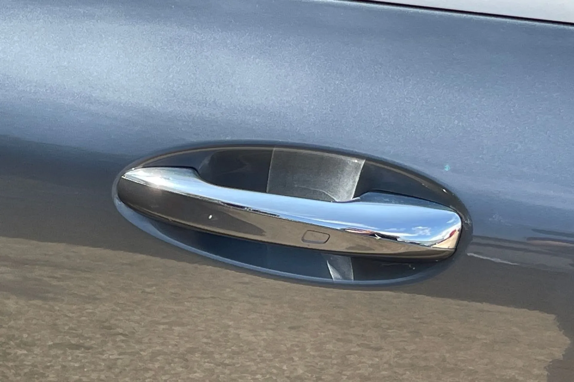 MERCEDES-BENZ E CLASS thumbnail image number 17