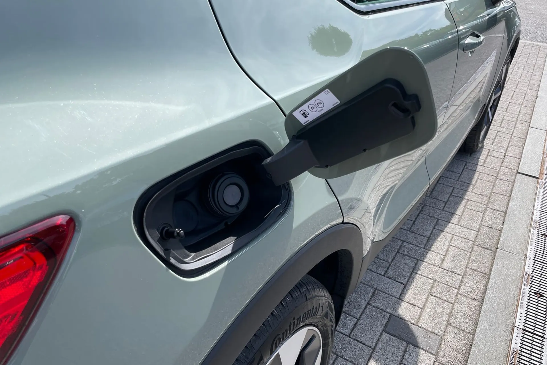 Volvo XC40 thumbnail image number 18