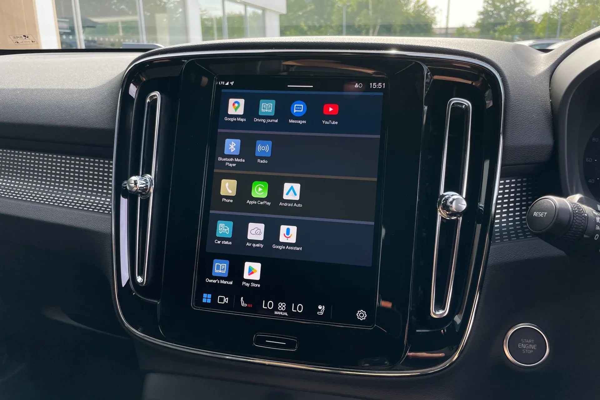 Volvo XC40 thumbnail image number 40