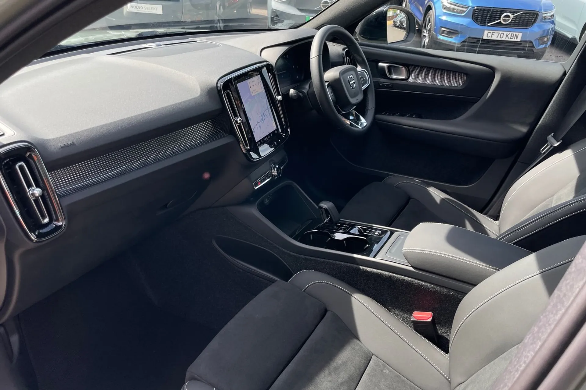 Volvo XC40 thumbnail image number 26