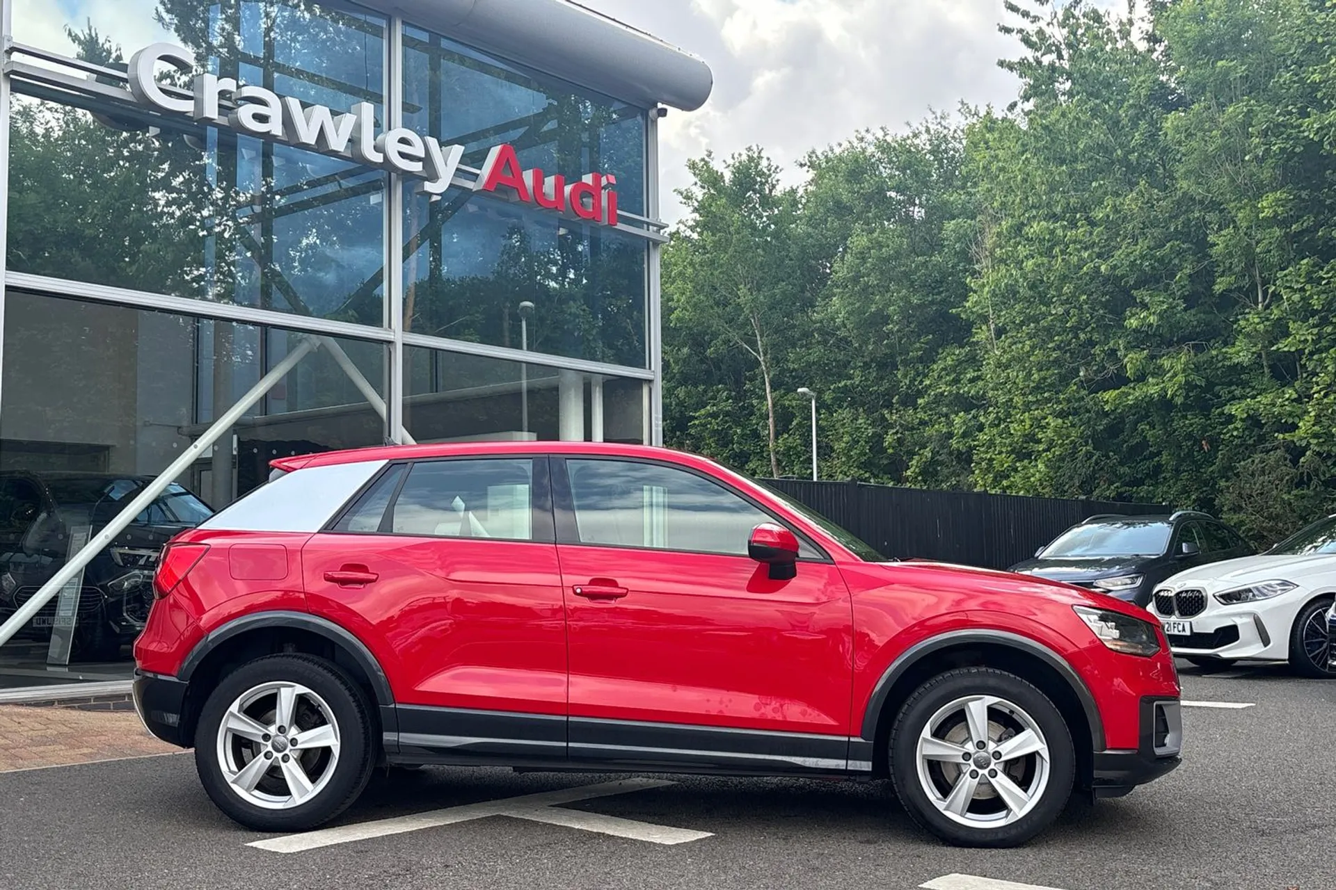Audi Q2 thumbnail image number 2