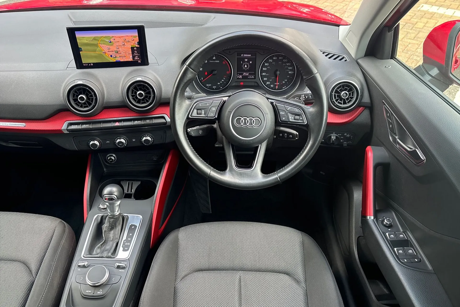 Audi Q2 thumbnail image number 34