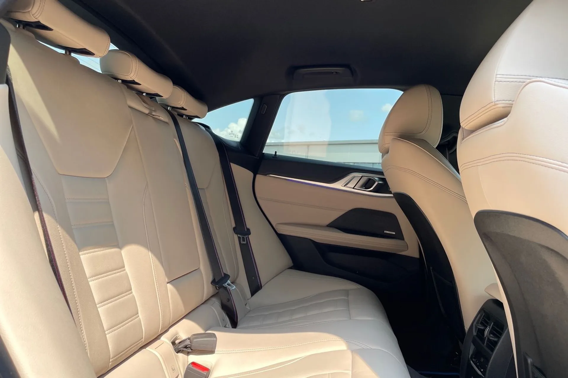BMW 4 SERIES thumbnail image number 25